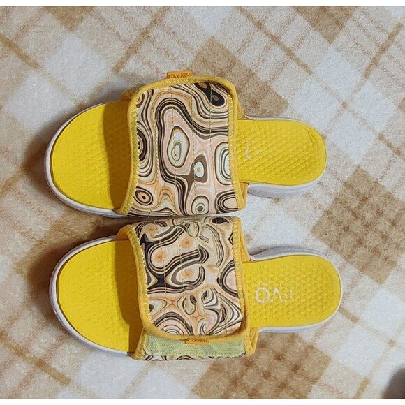 Vevo Active Mango Sandals Women's Slide size 9W,yellow, Comfort - Picture 1 of 11